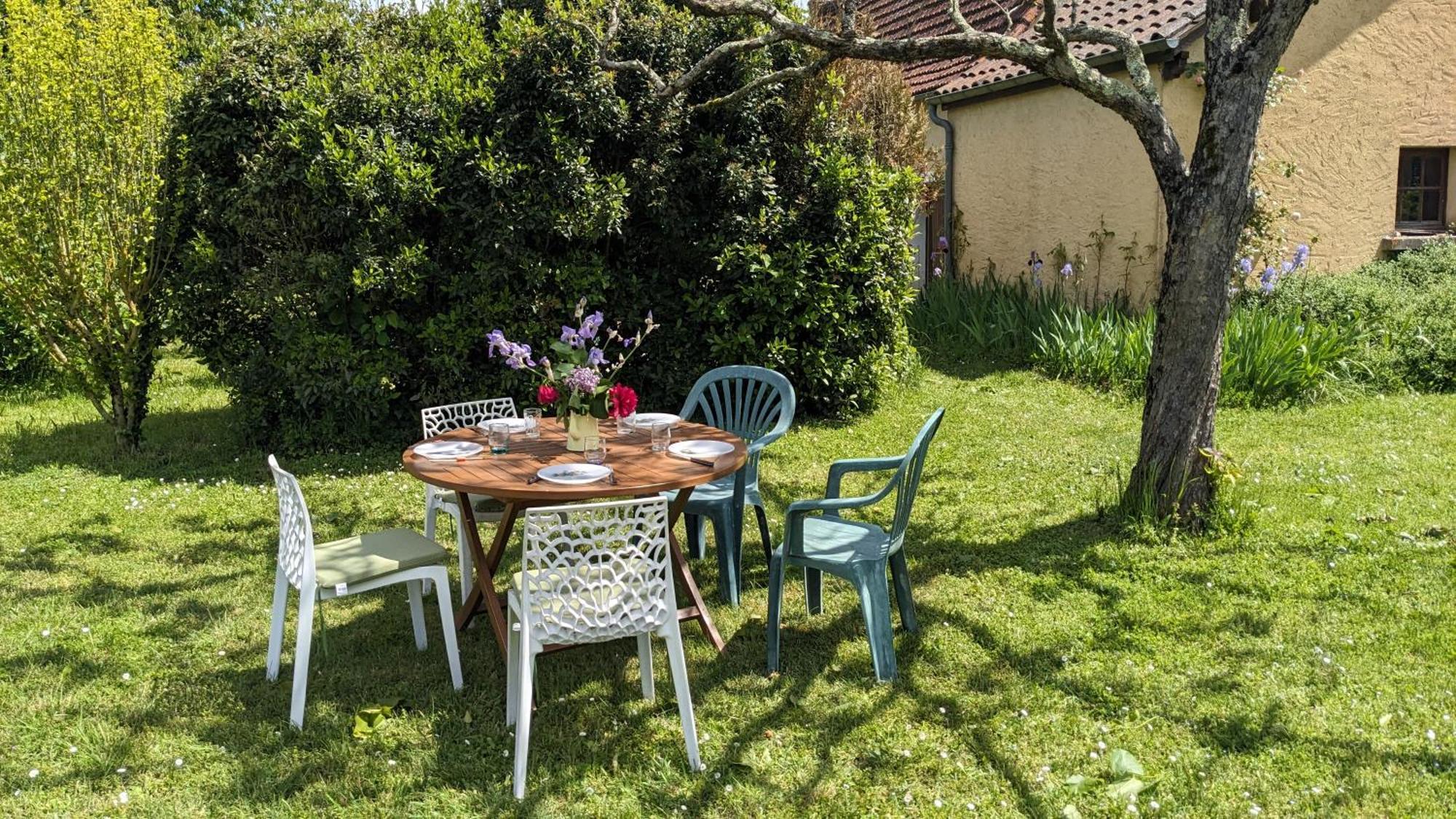 Maison Au Calme En Dordogne Tremolat Экстерьер фото